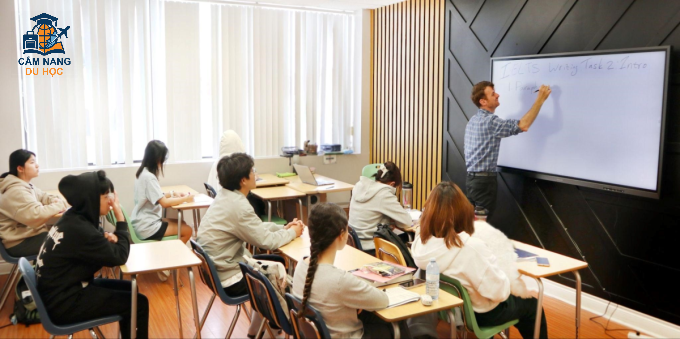 Hình ảnh lớp học tại trường Trung học TIA 2017. Ảnh: Toronto International Academy