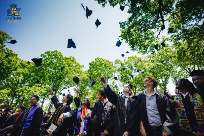 Sinh viên trong lễ tốt nghiệp Đại học Amherst, Mỹ. Ảnh: Amherst College Fanpage