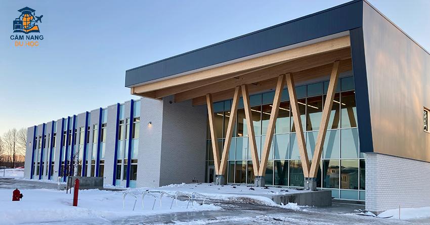 Giới thiệu trường Eastern Townships School Board