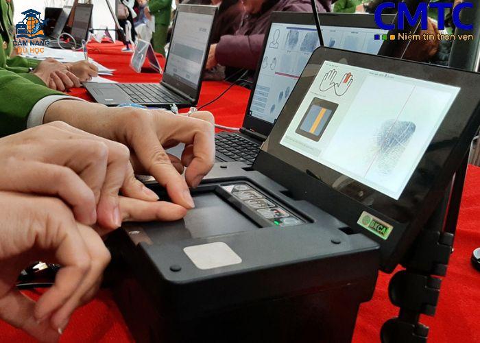 Lăn tay xong bao lâu có Visa Úc? Update mới nhất