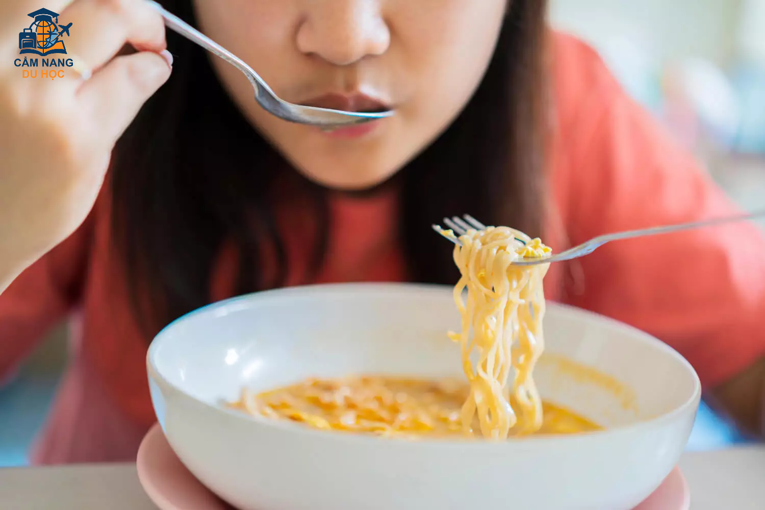 Có được mang mì tôm vào Úc không? Lưu ý quan trọng