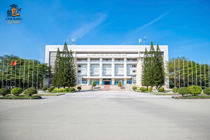 Khuôn viên Đại học Quốc gia TP HCM. Ảnh: VNUHCM