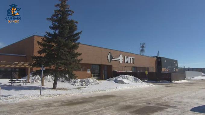 Học viện Thương mại và Công nghệ Manitoba (MITT). Ảnh: CBC