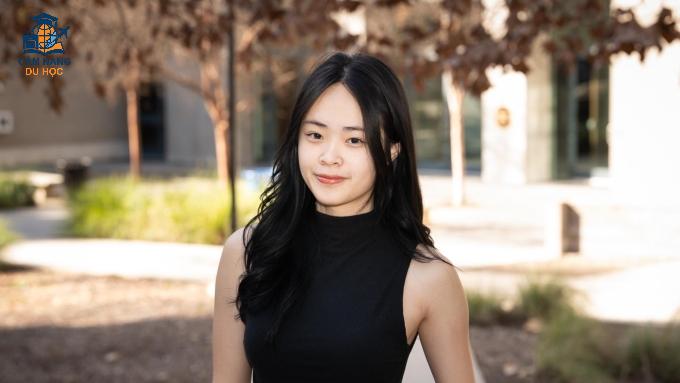 Vũ Hà Châu. Ảnh: Pomona College Website