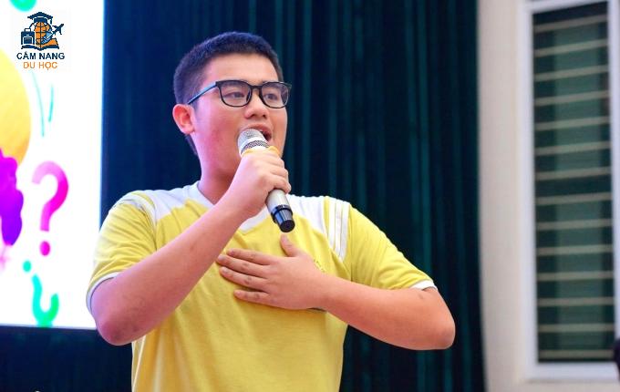 Trần Gia Phú, học sinh lớp 12A3, trường THPT Lê Quý Đôn, TP HCM. Ảnh: Nhân vật cung cấp