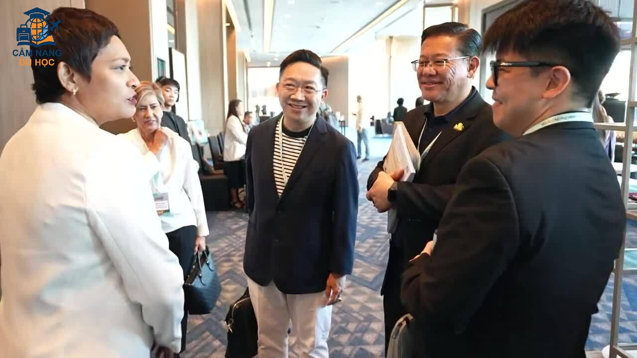Cambridge English kết nối lãnh đạo khu vực bàn về AI trong giáo dục