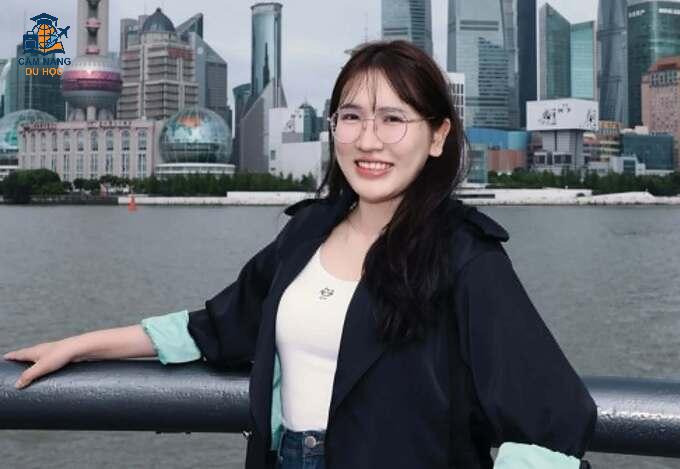 Cô gái Hà Tĩnh giành học bổng Đại học Thanh Hoa sau một lần từ bỏ
