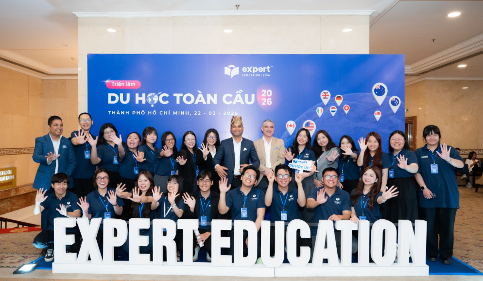 Đội ngũ tư vấn Expert Education. Ảnh: EEVS