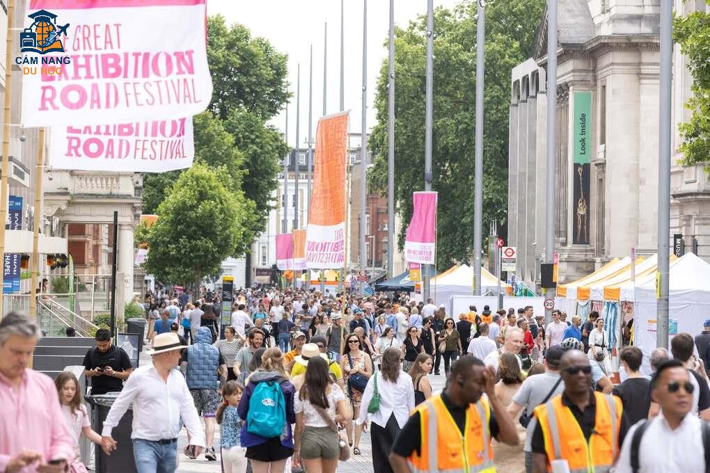Khuôn viên Đại học Hoàng gia London (ICL) trong một sự kiện năm 2024. Ảnh: Fanpage trường